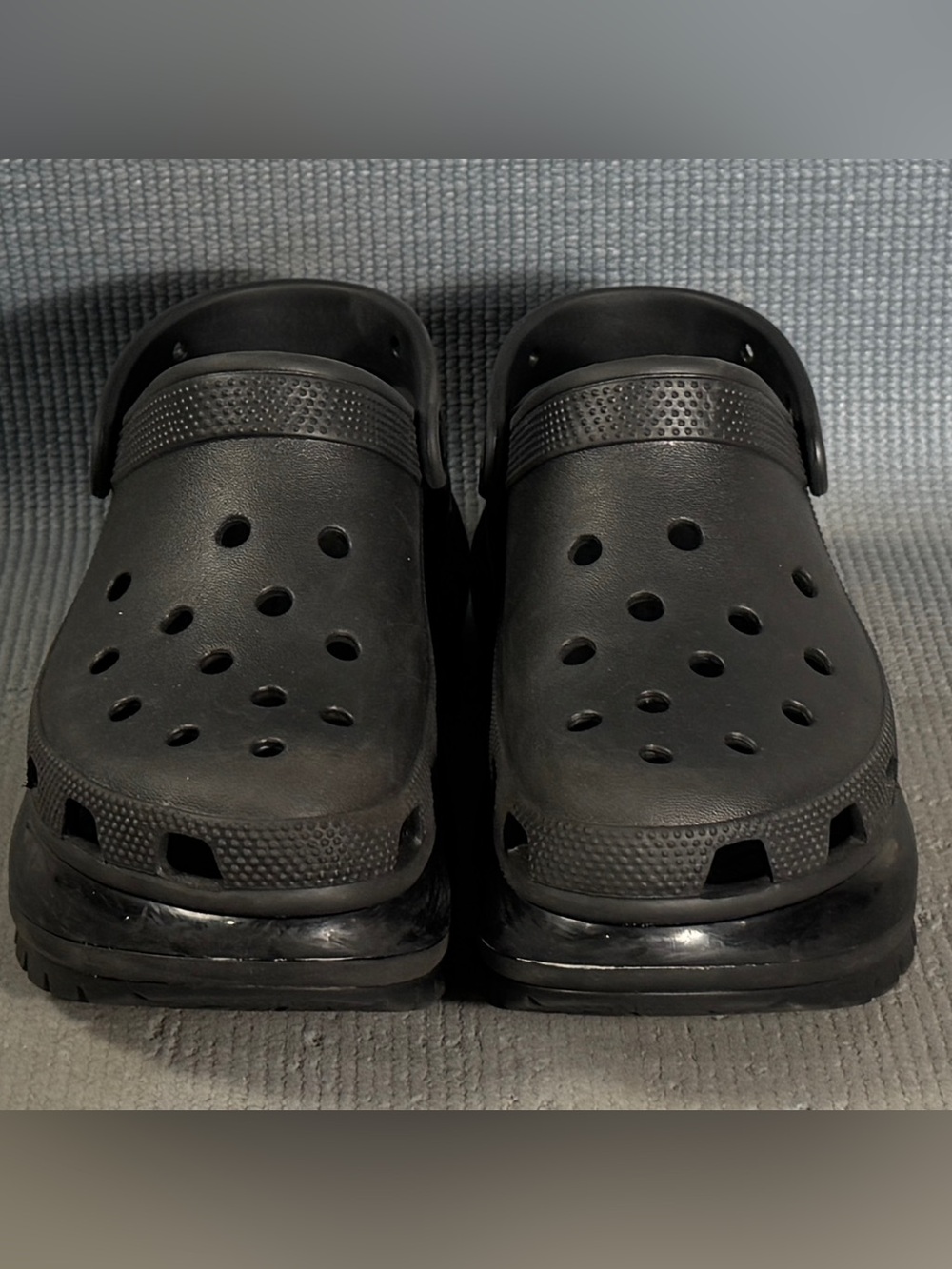 Crocs Classic Mega Crush Clog Thick Soled Sandals Women’s Size 7 - Picture 3 of 9